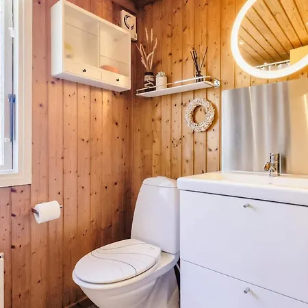 6 Person Holiday Home In Strandby-By Traum